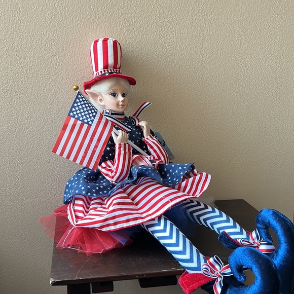 Cynthia Rowley 4th of July Patriotic American Elf Fairy Doll 28" Shelf Sitter - Picture 4 of 5